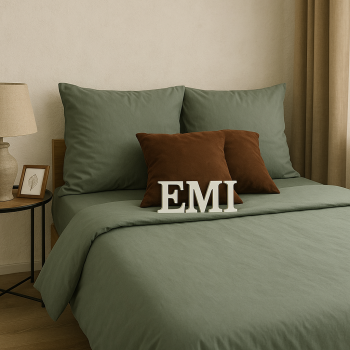 Подушка_коричнева_замша_EMI