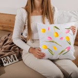 Декоративна_подушка_Velery_мотив_тюльпанів_EMI