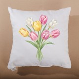 Подушка_з_лаконічним_весняним_дизайном_Spring_від_EMI