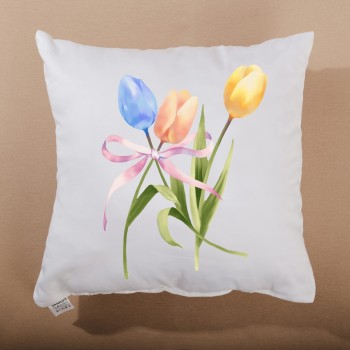Подушка_Colora_від_ EMI_з_букетом_тюльпанів_перев'язаним_рожевою_стрічкою