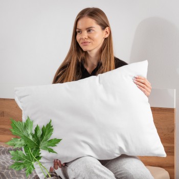 bavovnyaniy_chohol_podushki_emi_mugwort_bilogo_koloru