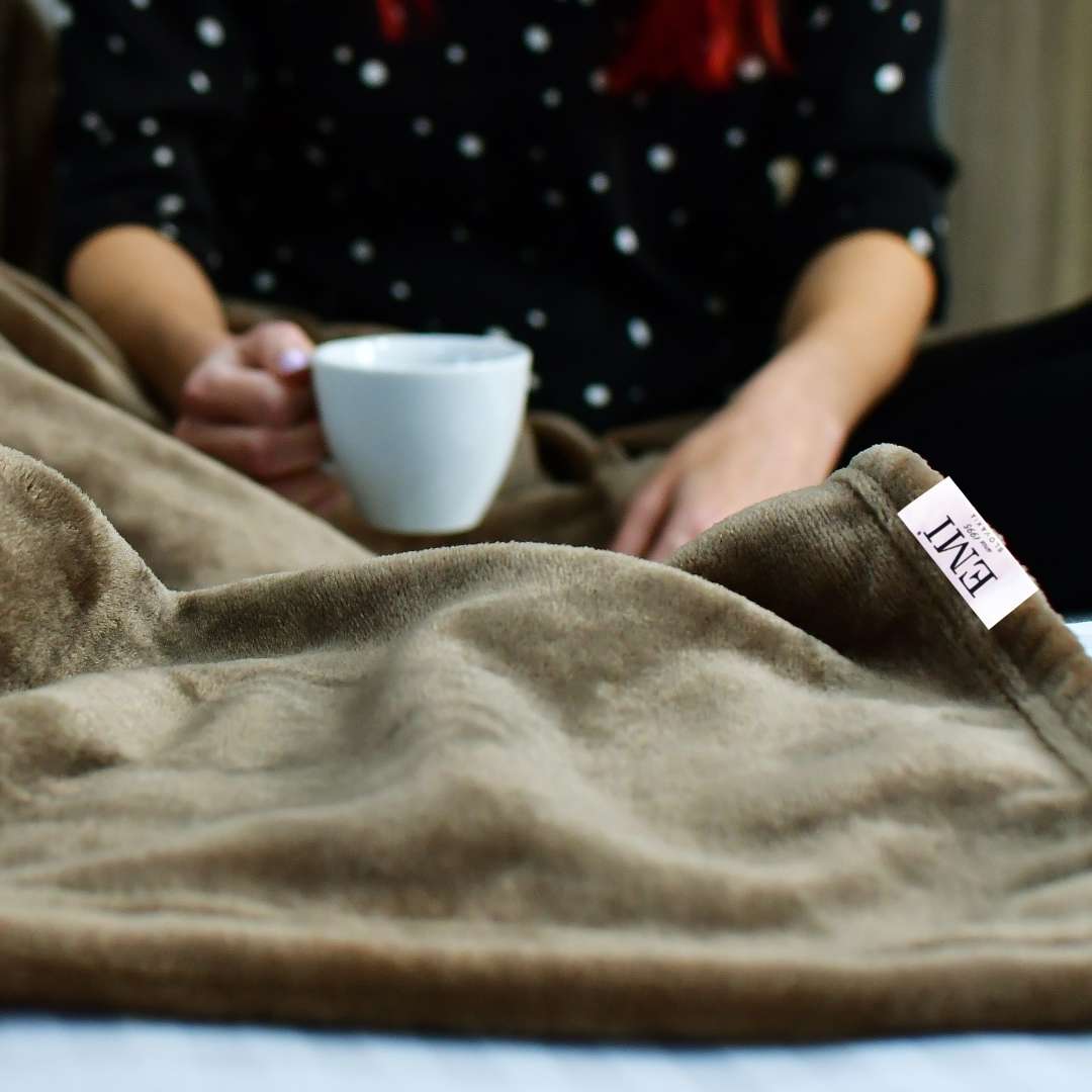 Плед_коричневий_150x200cm_EMI