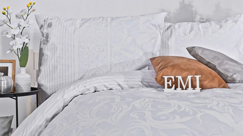 Бавовняна_постільна_білизна_Royal_біла_EMI