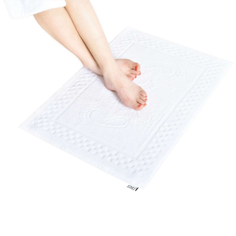 Килимок_для_ванної_кімнати_білий_EMI