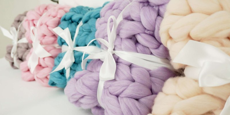 В'язаний_плед_синій_120x150cm_EMI