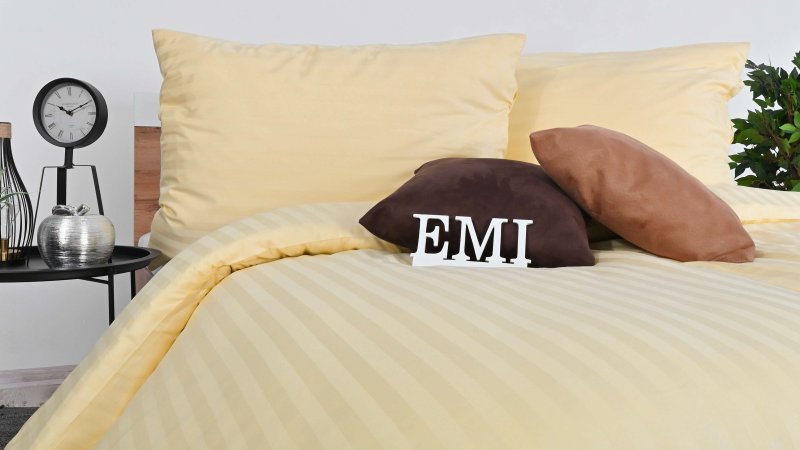 Постільна_білизна_з_дамаску_золото_EMI