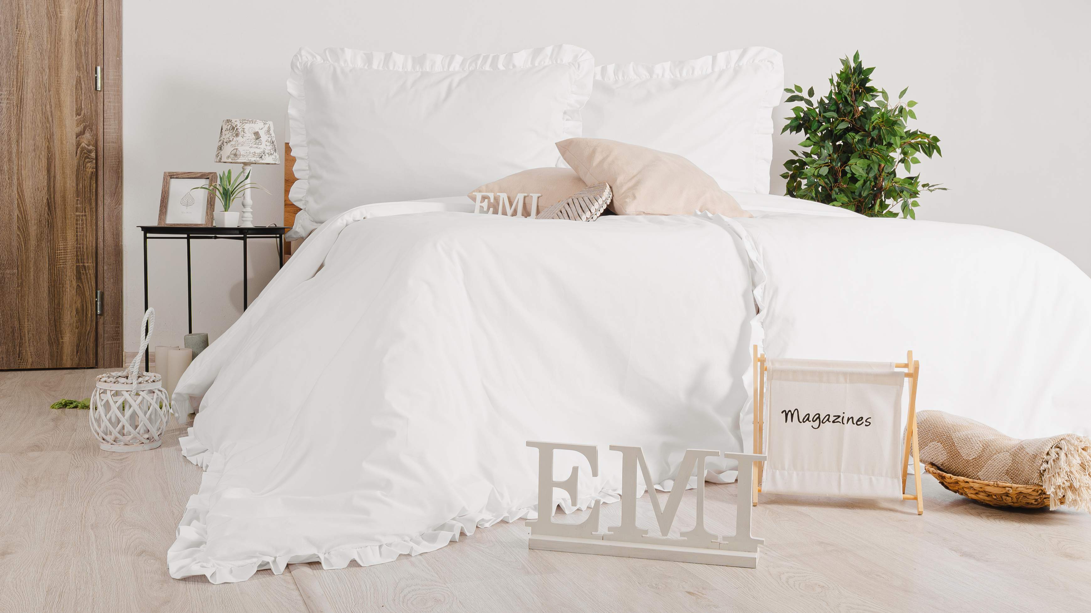 Бавовняна_постільна_білизна_Bianca_з_рюшами_EMI