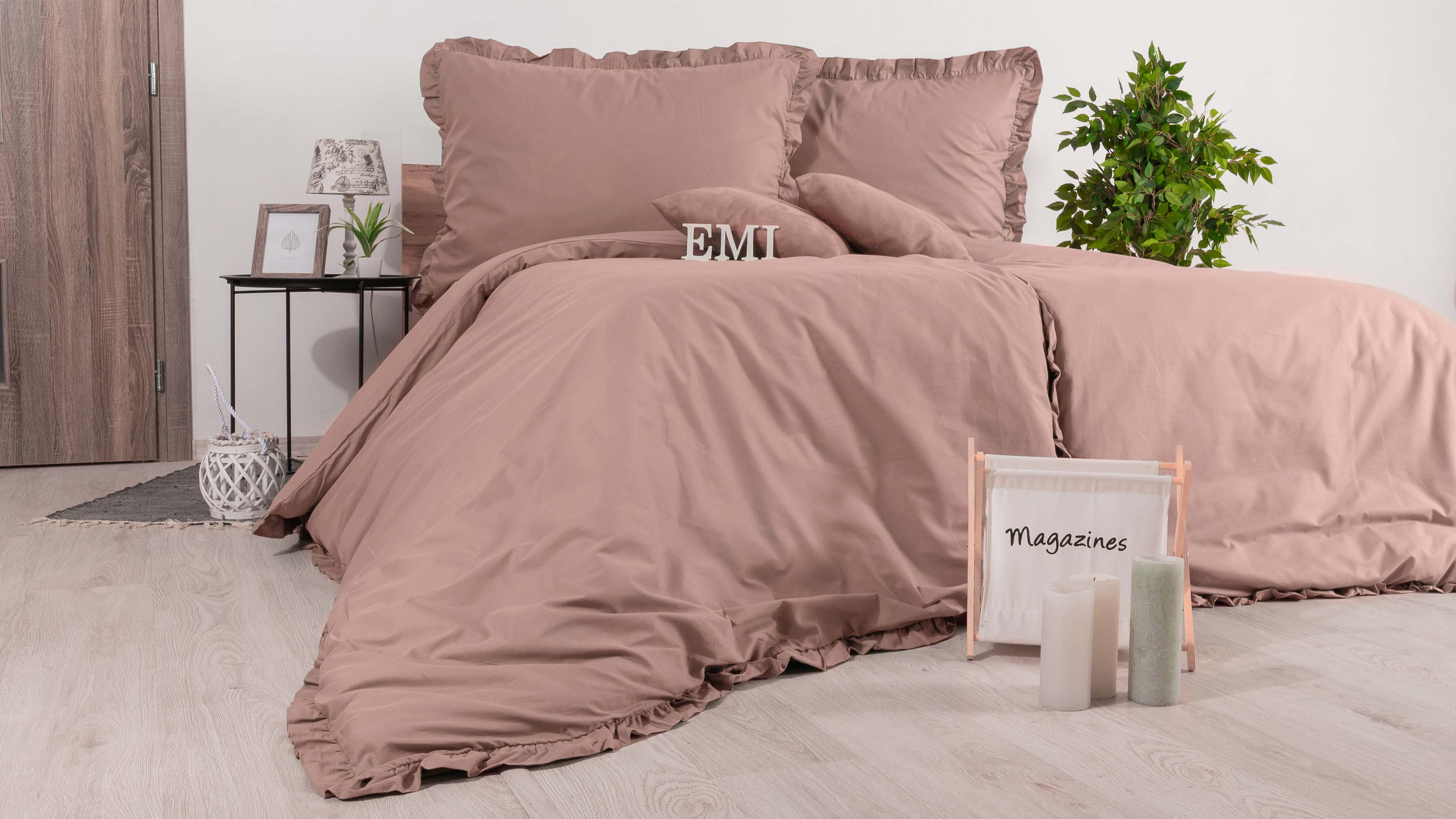 Бавовняна_постільна_білизна_Nina_з_рюшами_EMI