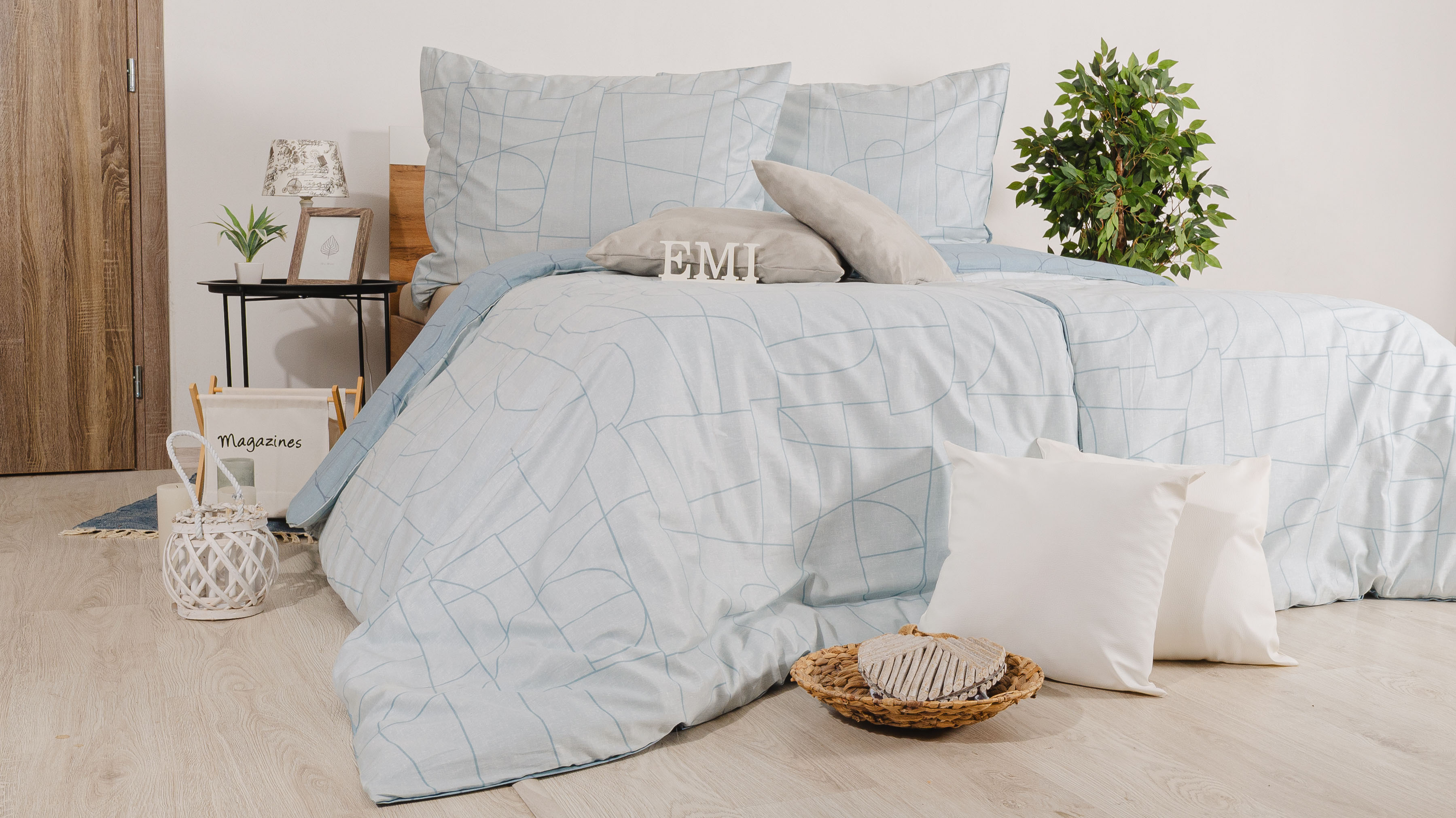 satenove_obliecky_velur_modre_emi