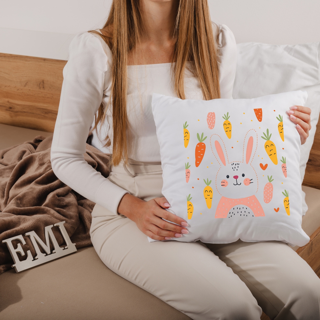 весняна_подушка_з_принтом_зайчика