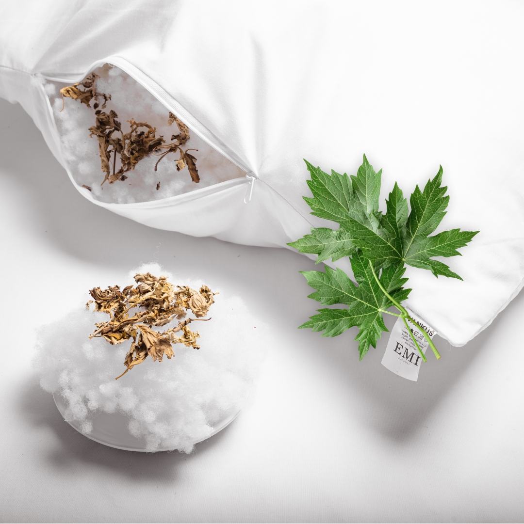 podushka_z_polinom_dlya_zdorovogo_snu_v_interieri