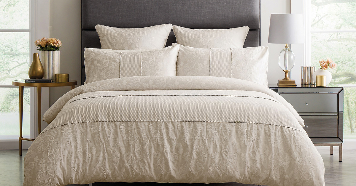 ПОКРИВАЛО - ЦЕ НЕ ПРОСТО ДЕКОРАЦІЯ