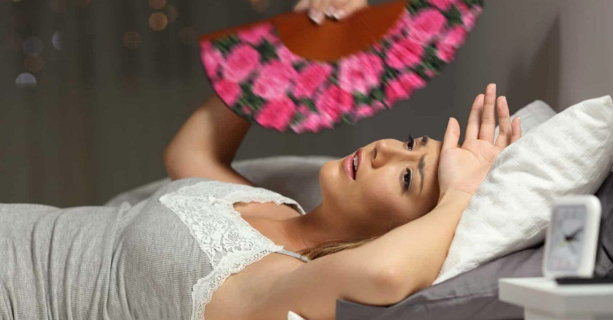 ЯК ПІДГОТУВАТИ СВОЄ ЛІЖКО ДО ТРОПІЧНИХ НОЧЕЙ?