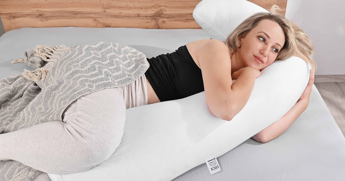 TEHOTENSKÝ VANKÚŠ A HNIEZDO DO POSTIEĽKY – NEŽNÍ POMOCNÍCI PRE MAMY AJ BÁBÄTKÁ